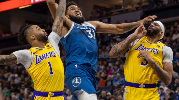 anthony davis karl anthony towns d'angelo russell timberwolves